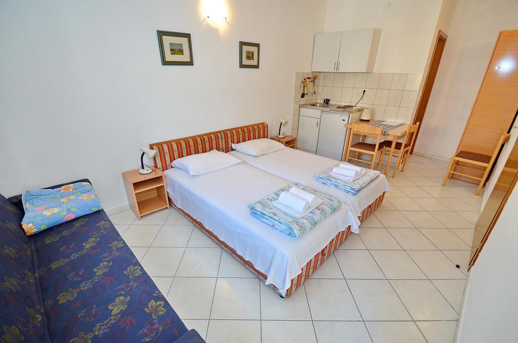 Apartment Ksenija *